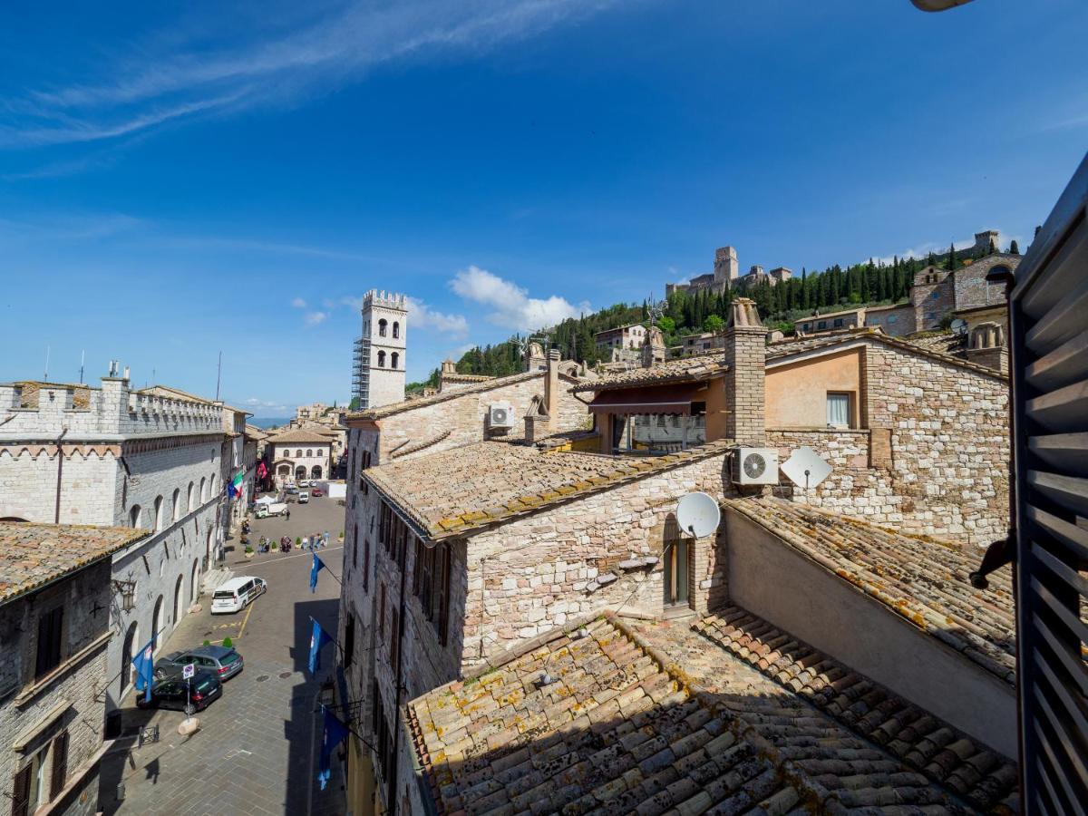 Hotel Dei Priori Assisi Esterno foto