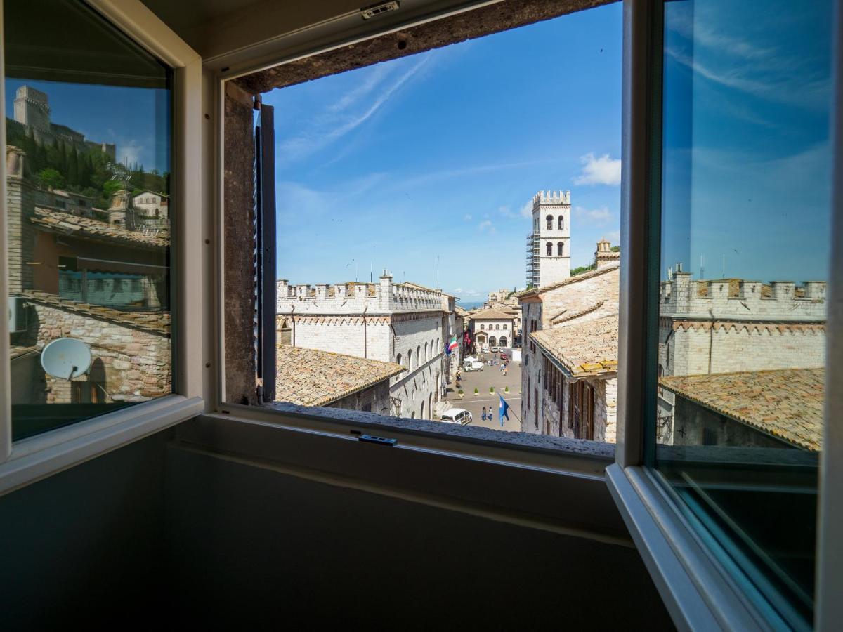 Hotel Dei Priori Assisi Esterno foto